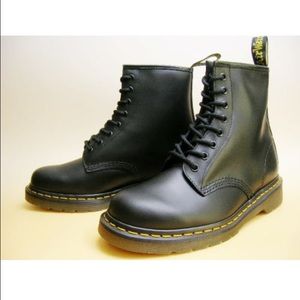 Dr. Martens 1460 Boots size 6
