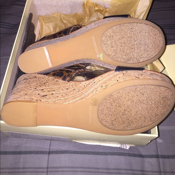 Lucky Brand Cheetah print wedge sandal - Picture 4 of 4