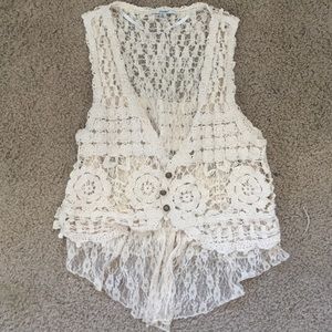 A shirt that goes over things