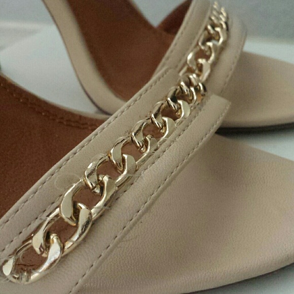 -SOLD- Nude Ankle Strap High Heels - Picture 2 of 4