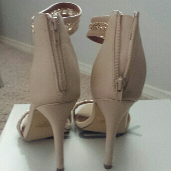 -SOLD- Nude Ankle Strap High Heels - Picture 3 of 4