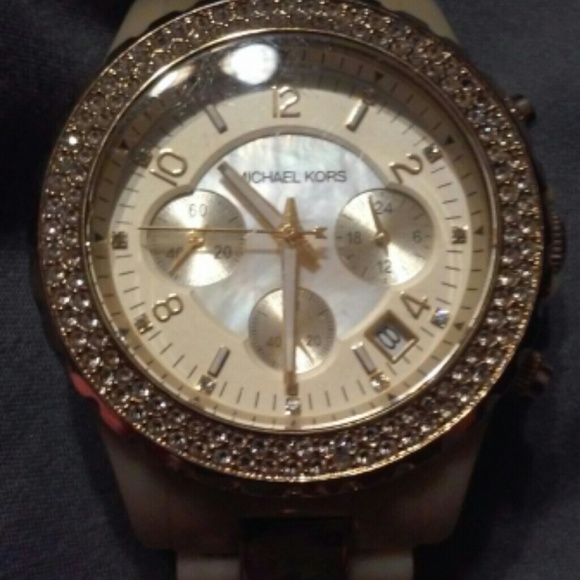 MK watch