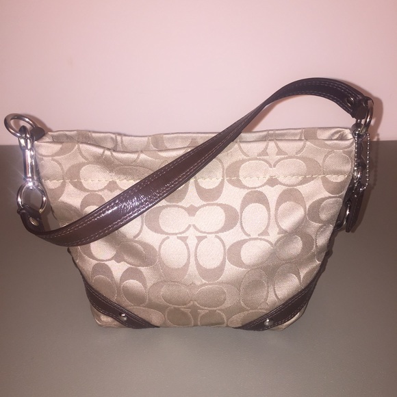 Coach Signature Hobo
