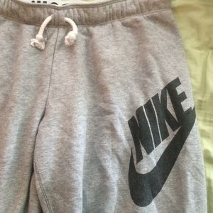 3/4 length Nike sweats