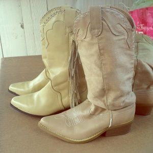 💛💛 2 Cowboy boots 💛💛