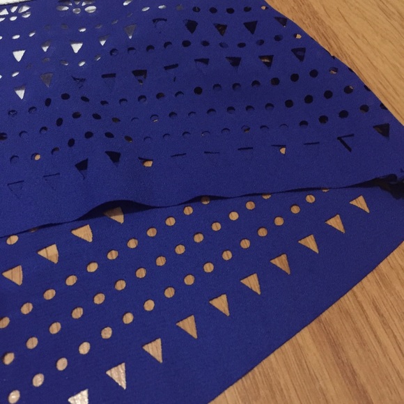 🎁Gifted🎁Sugarlips White Colorblock Racerback Top - Picture 3 of 4