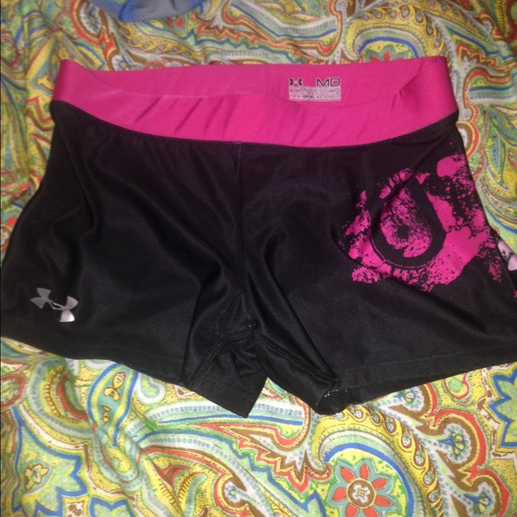 Under armour compression shorts