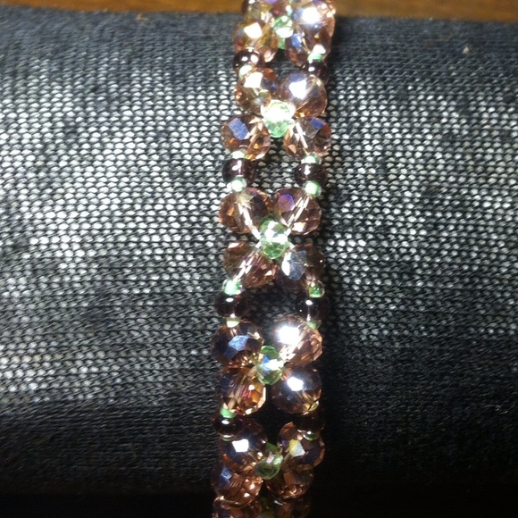 Purple flower crystal bracelet