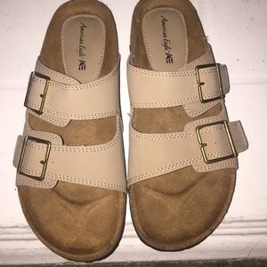 American eagle slide shoes
