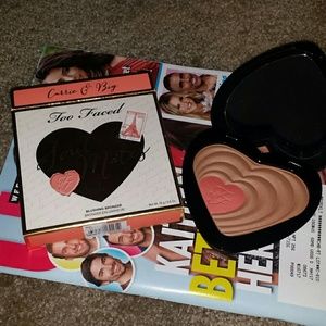 Too Faced Soul Mates Bronzer (Carrie & Big)