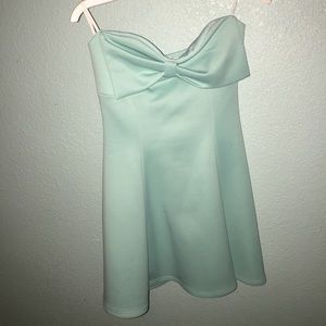 Strapless dress