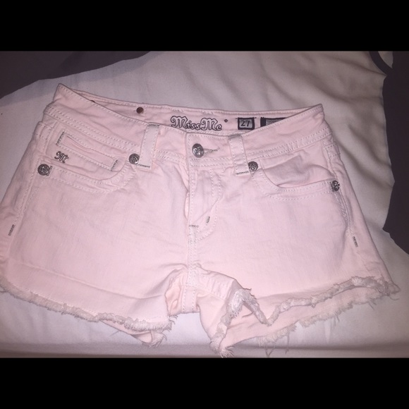 Miss me pastel pink shorts!