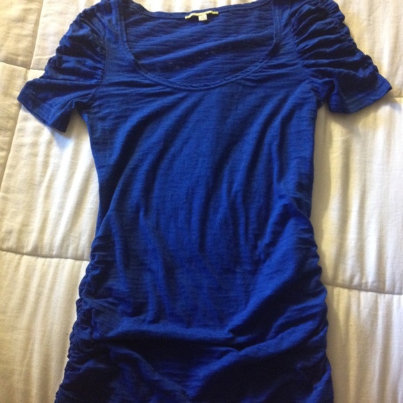 🎉FLASH SALE 🎉 Blue burnout tunic 🎀