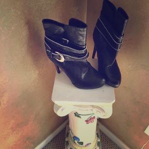 Zipper Accent Black Booties
