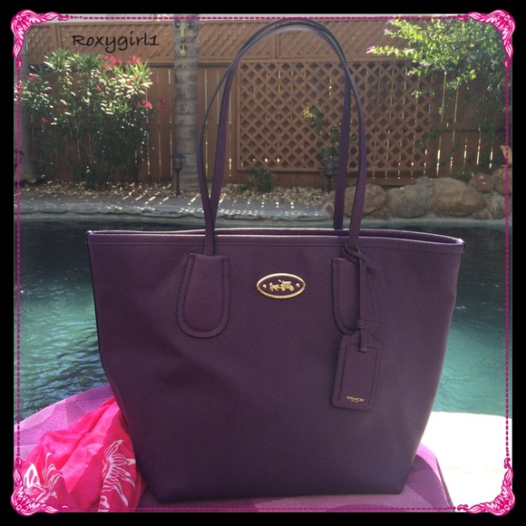 Coach Handbags - COACH Taxi #33915 in Violet ~ NEW