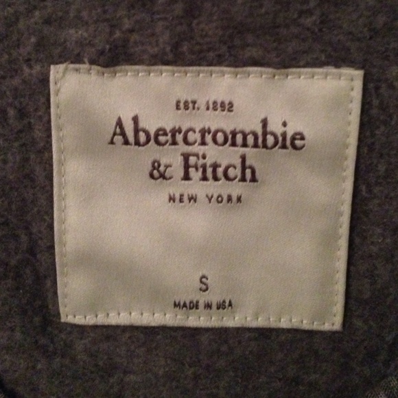 NWOT Grey A&F Sweatshirt! - Picture 3 of 3