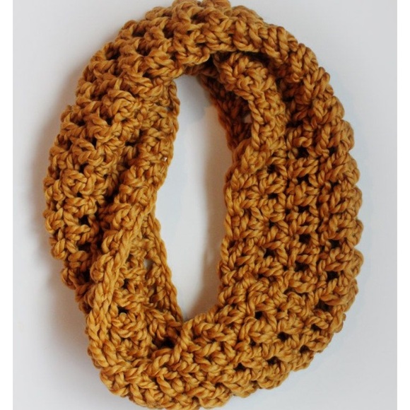 Homemade infinite scarf
