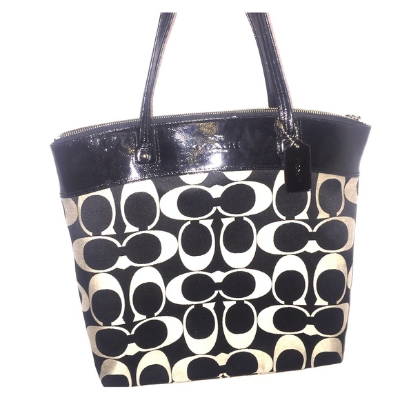 Sold ❌❌❌❌❌Black and gray Coach bag - Picture 1 of 4