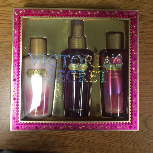 Victoria's Secret "Pure Seduction" Fragrance Set - Picture 1 of 3