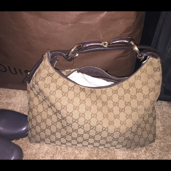 ⭕️SOLD@Mercari☺️⭕️Authentic Gucci Horsebit Bag