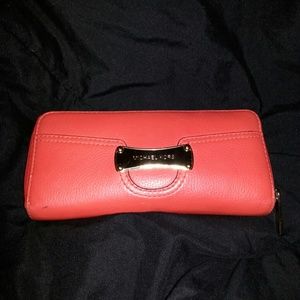 Michael kor wallet