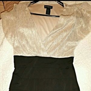 Women's Size 14 EUC Gold top...Black skirt