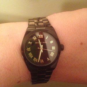 FLASH SALE Brand new in box MICHAEL KORS WATCH