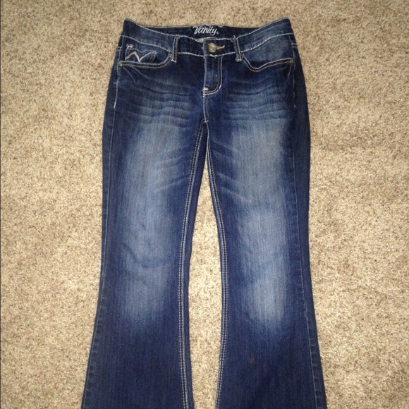 Vanity jeans. Like new!!
