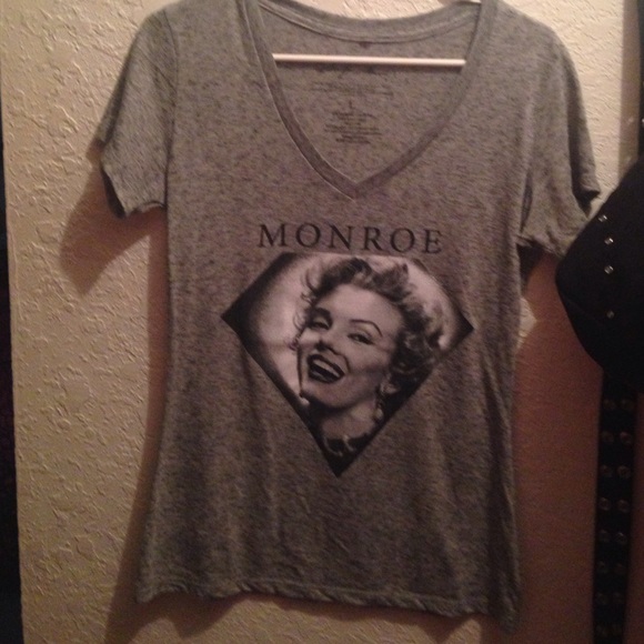 Marilyn Monroe T shirt