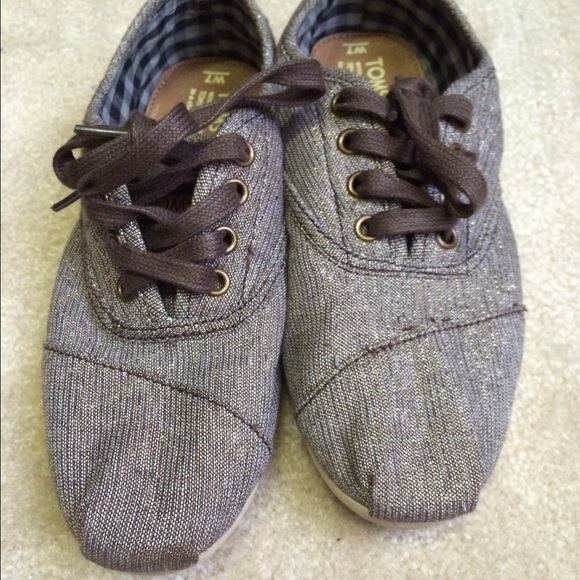 Womens Toms