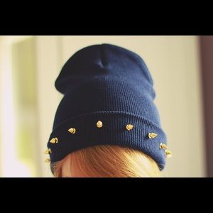 Black spiked beanie