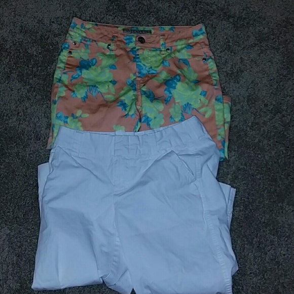Bundle of Capri pants,