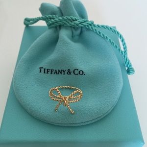 Tiffany & Co. Twisted Bow Ring
