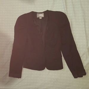 black long sleeved blazer