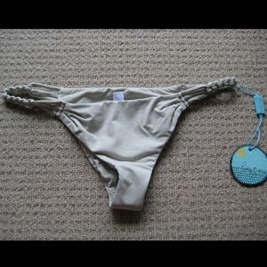 FLASH SALE!⌛️Frankie's Bikinis Luna bottoms Grey S