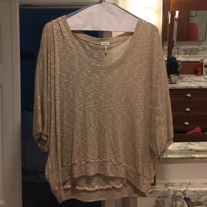 Beige Splendid sweater with white accents