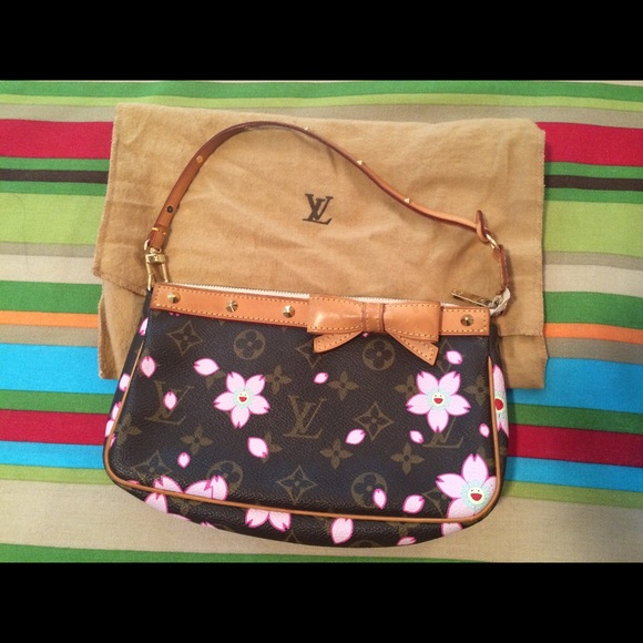 100% Auth Louis Vuitton Cherry Blossom Pochette