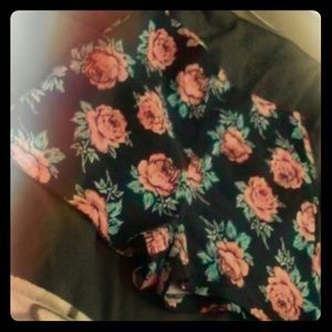 Floral pattern high waist shorts