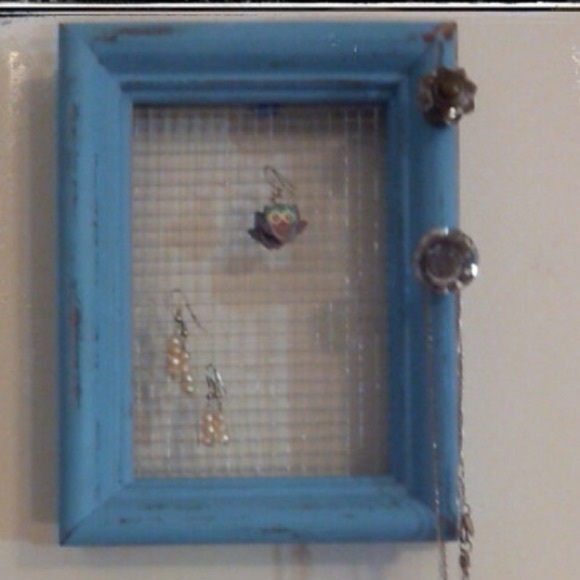 Super Cute Jewelry Organizer 6"X8 1/2" frame BLUE