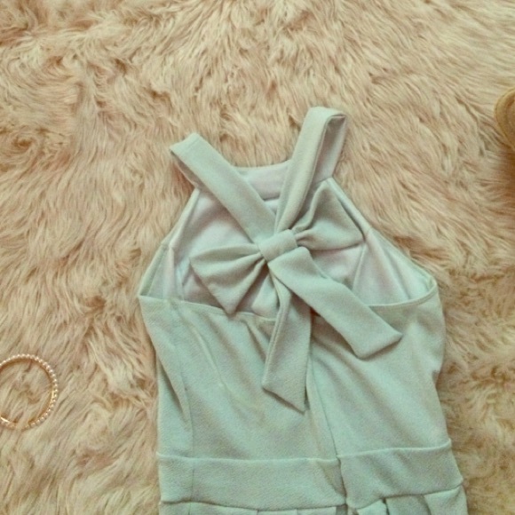 Price drop! Pale mint bow back dress - Picture 3 of 3
