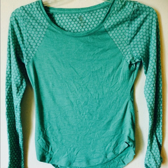 Lightweight Teal Workout Top