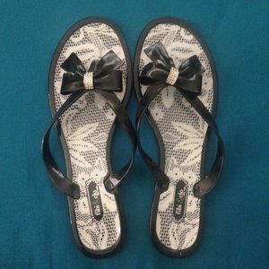 Fibi & Clo Black Sandals