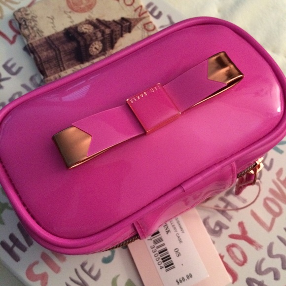 Ted Baker Accessories - 🎀Ted Baker Bow Jewelry Case🎀 Ted Baker Accessories - 🎀Ted Baker Bow Jewelry Case🎀