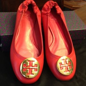 Authentic TB  Flat shoes SALE for an hour only!