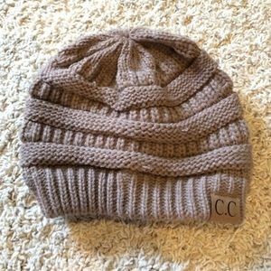 Crotchet hat