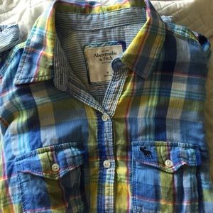 Abercrombie & Fitch Plaid Button-Up