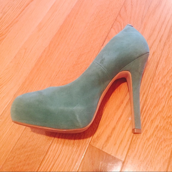 *Mint Green, Steve Madden Heels - Size: 8.5👠* - Picture 2 of 4