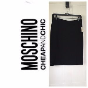 NWT $495 MOSHINO CHEAP & CHIC Black Skirt