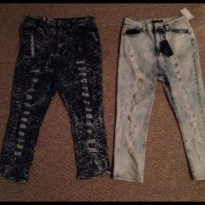 Two pair of destruction high waist Capri