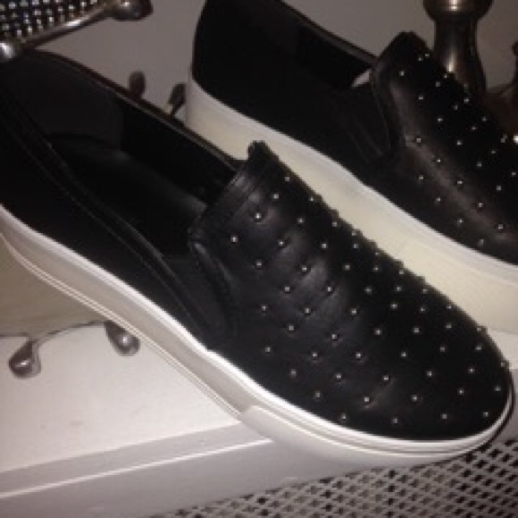 Wedge studded slip ons - Picture 1 of 4